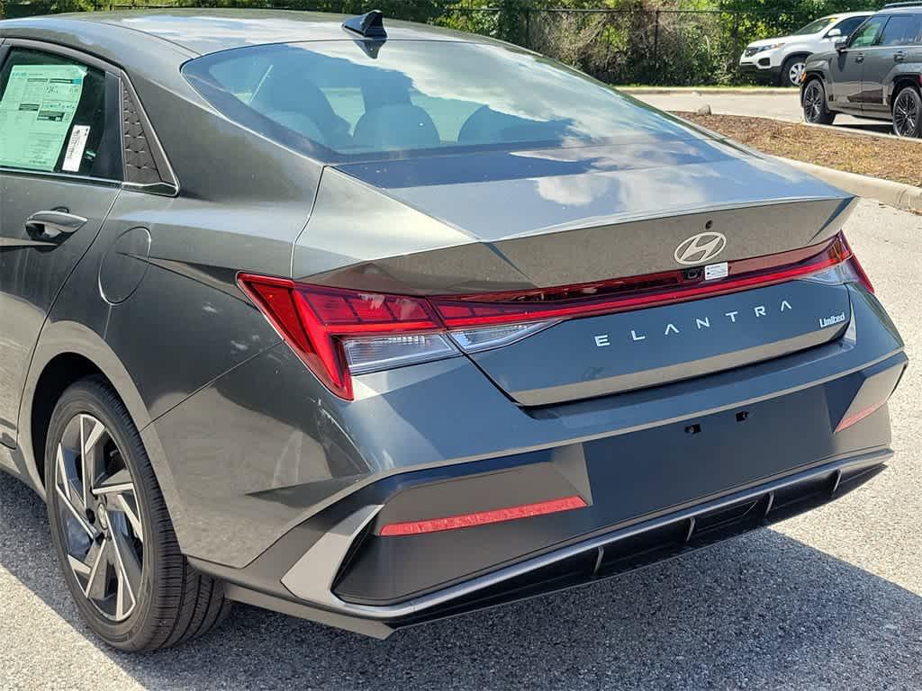 new 2025 Hyundai Elantra car, priced at $28,565