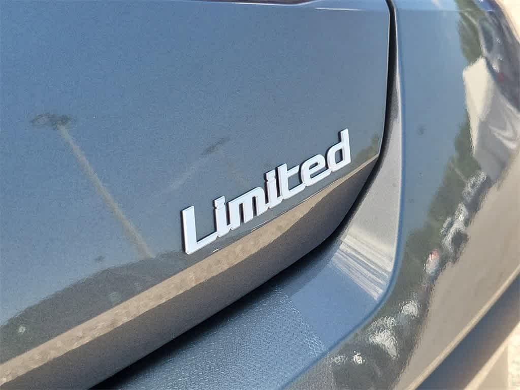 new 2025 Hyundai Elantra car, priced at $28,565