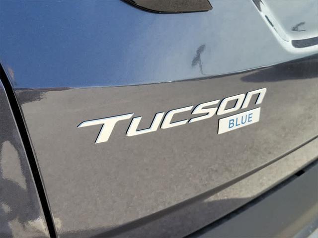 new 2025 Hyundai TUCSON Hybrid car, priced at $34,915