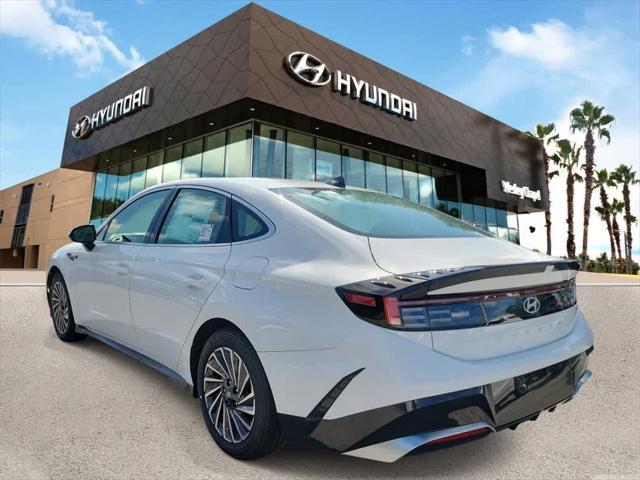 new 2025 Hyundai Sonata Hybrid car, priced at $33,575