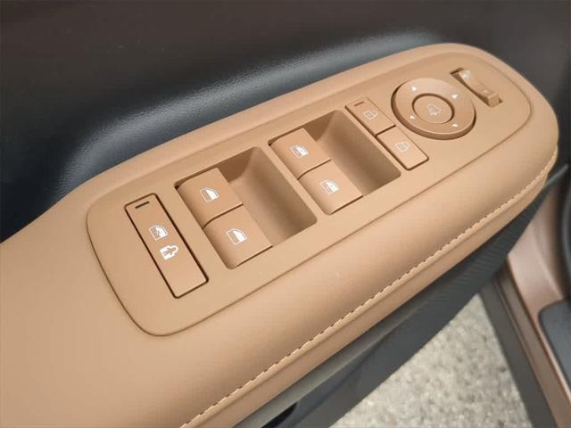 new 2025 Hyundai Santa Fe car, priced at $47,375