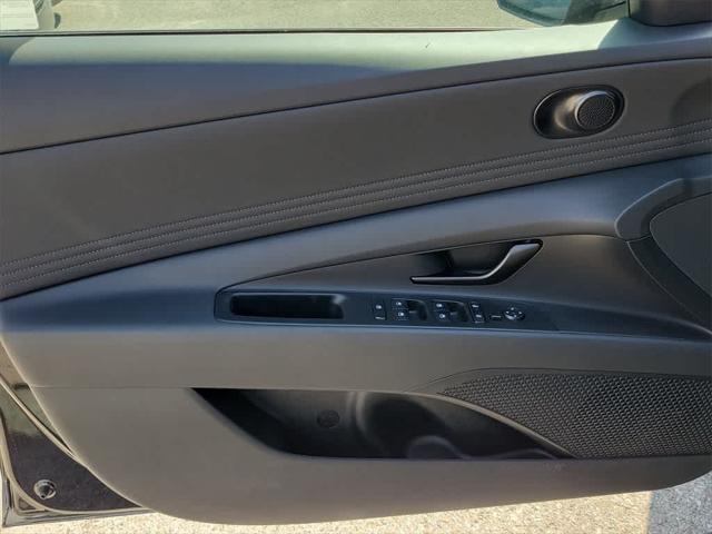 new 2025 Hyundai Elantra car, priced at $29,245