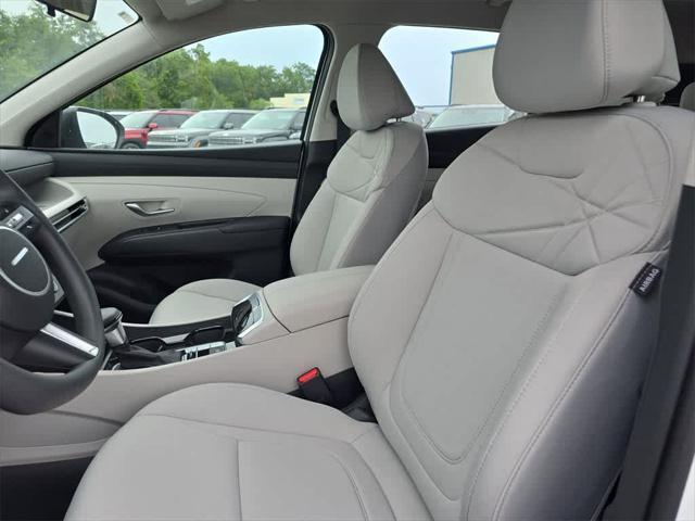new 2025 Hyundai Tucson car, priced at $31,445