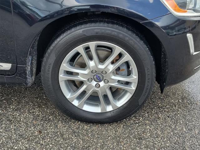 used 2015 Volvo XC60 car, priced at $11,416