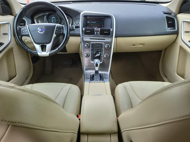 used 2015 Volvo XC60 car, priced at $11,014