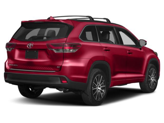 used 2019 Toyota Highlander car, priced at $23,611