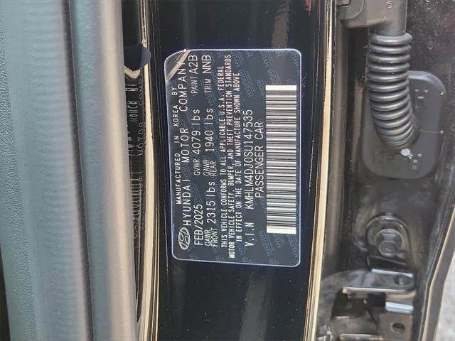 new 2025 Hyundai Elantra car, priced at $29,190