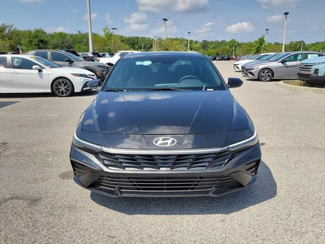 new 2025 Hyundai Elantra car, priced at $29,190