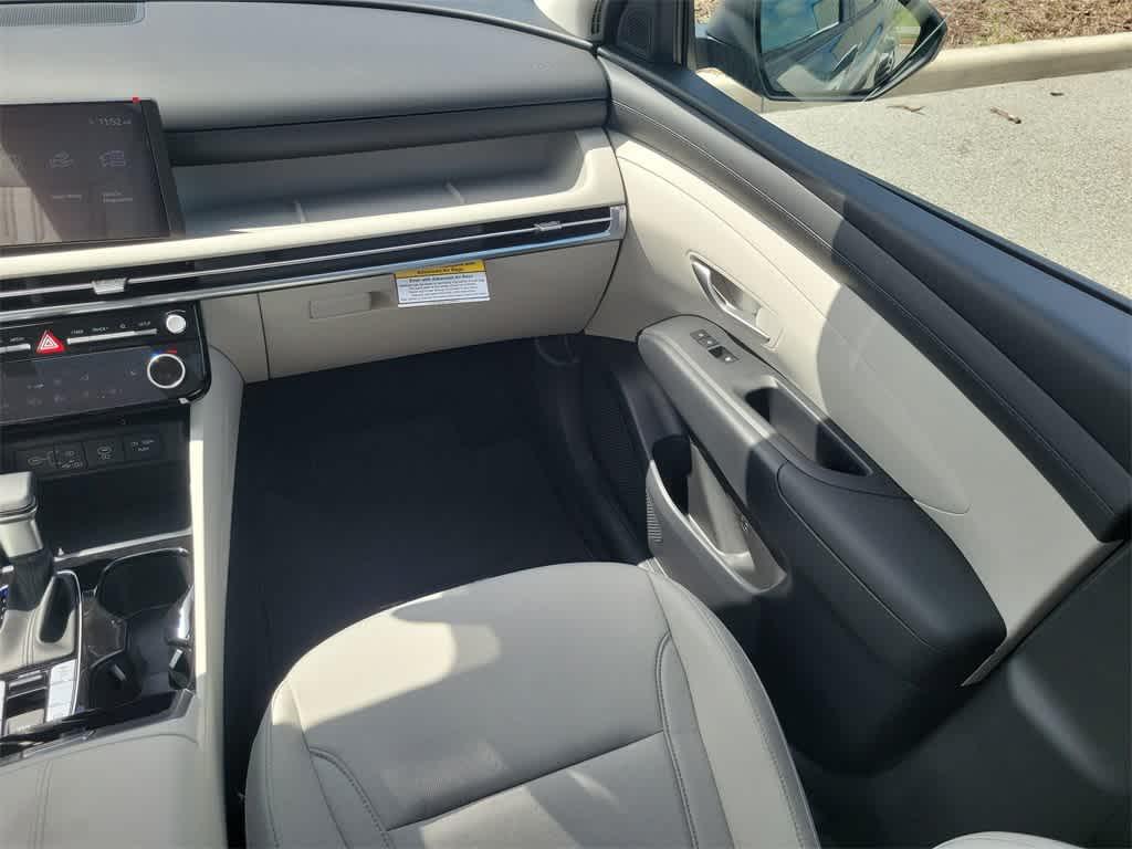 new 2026 Hyundai Tucson car, priced at $33,045