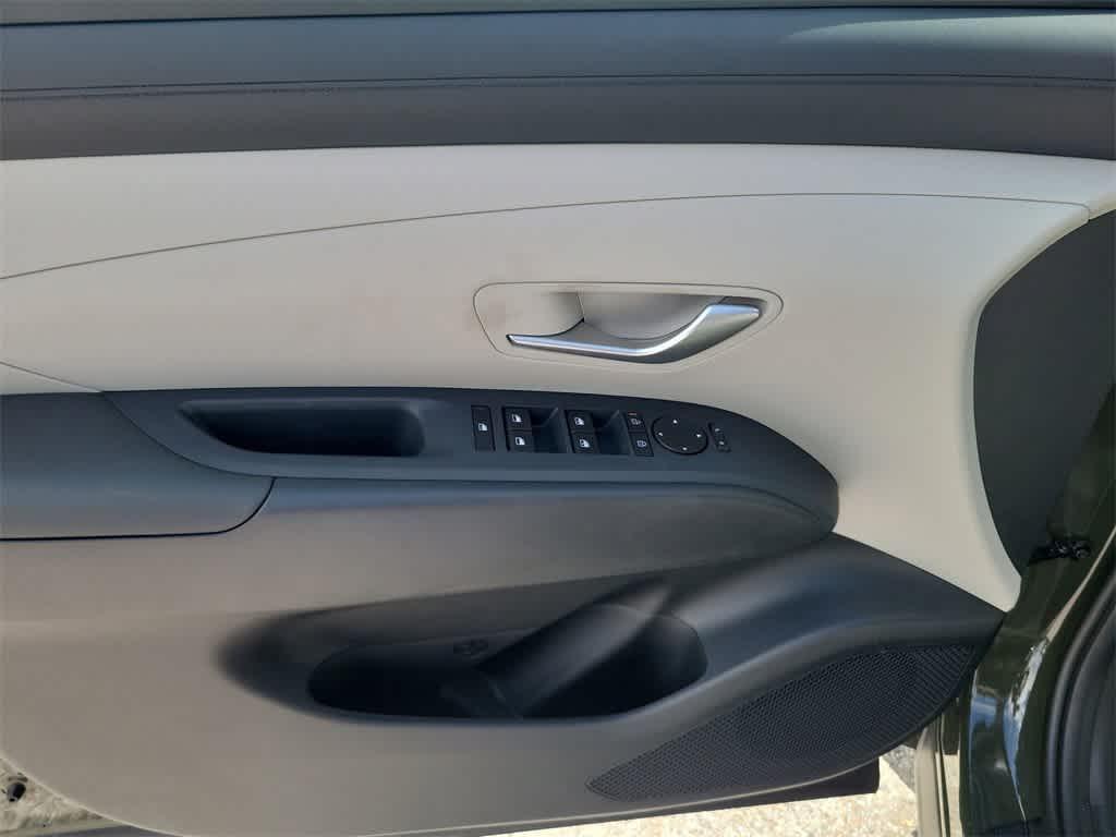 new 2026 Hyundai Tucson car, priced at $33,045
