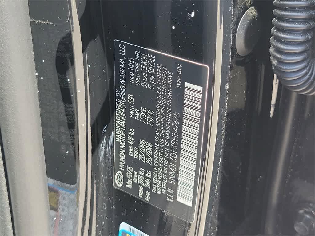 new 2025 Hyundai Tucson car, priced at $35,010