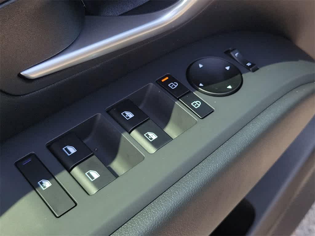 new 2025 Hyundai Tucson car, priced at $35,010