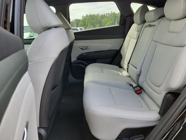 new 2025 Hyundai TUCSON Hybrid car, priced at $43,390