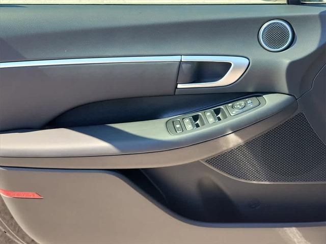 new 2025 Hyundai Sonata Hybrid car, priced at $32,925