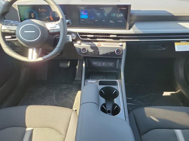 new 2025 Hyundai Sonata Hybrid car, priced at $32,925