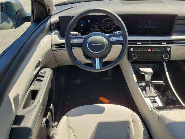 new 2025 Hyundai Tucson car, priced at $35,690