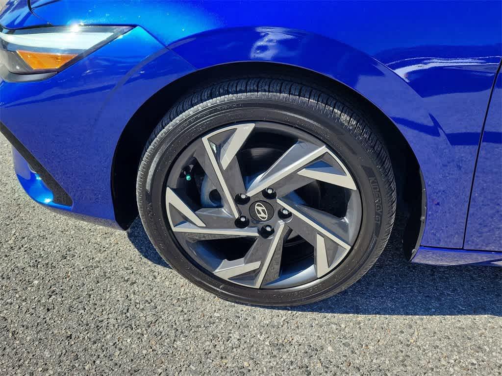 used 2024 Hyundai ELANTRA HEV car, priced at $23,997