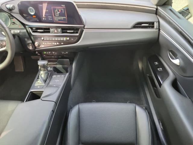 used 2022 Lexus ES 350 car, priced at $31,483