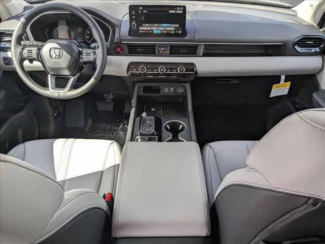 new 2025 Honda Pilot car, priced at $49,995