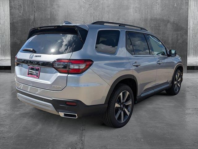 new 2025 Honda Pilot car, priced at $49,995