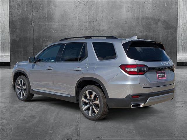 new 2025 Honda Pilot car, priced at $49,995