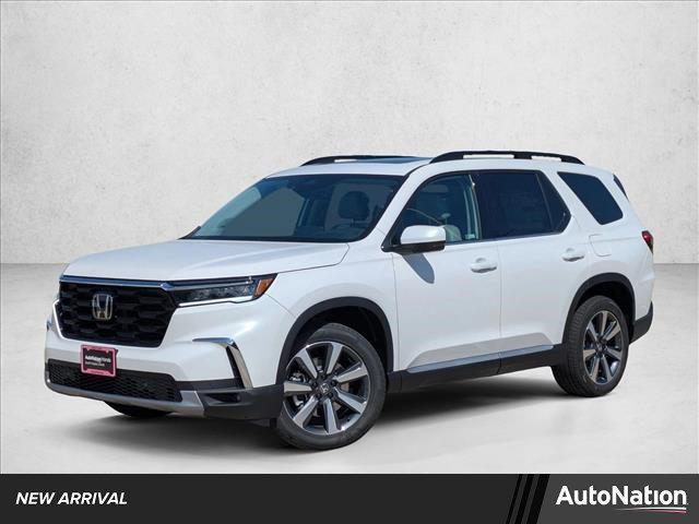 new 2025 Honda Pilot car, priced at $51,550
