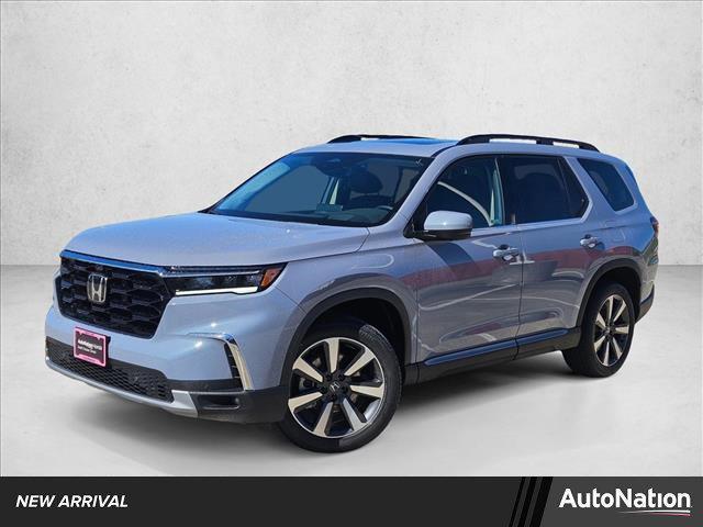 new 2025 Honda Pilot car, priced at $55,030