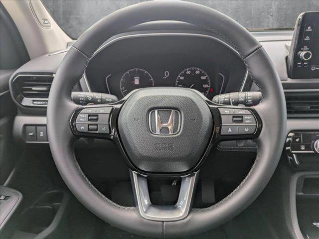 new 2025 Honda Pilot car, priced at $49,995
