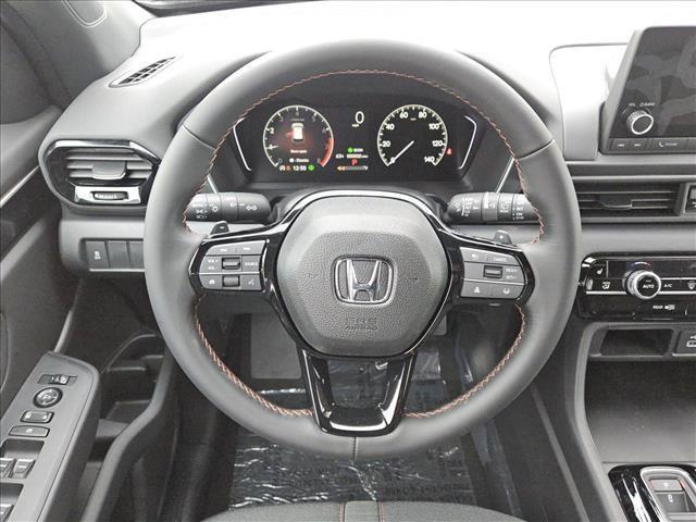 new 2025 Honda Pilot car, priced at $42,995