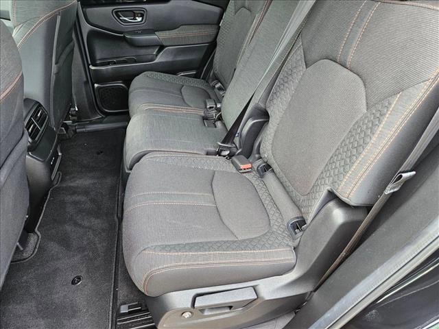 used 2025 Honda Pilot car, priced at $39,995