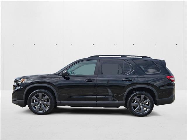 used 2025 Honda Pilot car, priced at $39,995