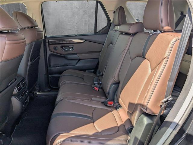 new 2025 Honda Pilot car, priced at $54,995