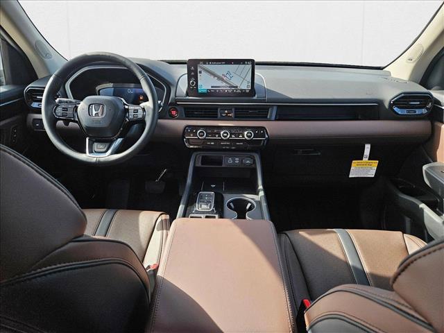 new 2025 Honda Pilot car, priced at $55,260