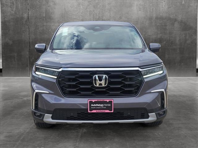 new 2025 Honda Pilot car, priced at $45,995