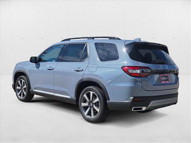 new 2025 Honda Pilot car, priced at $49,405