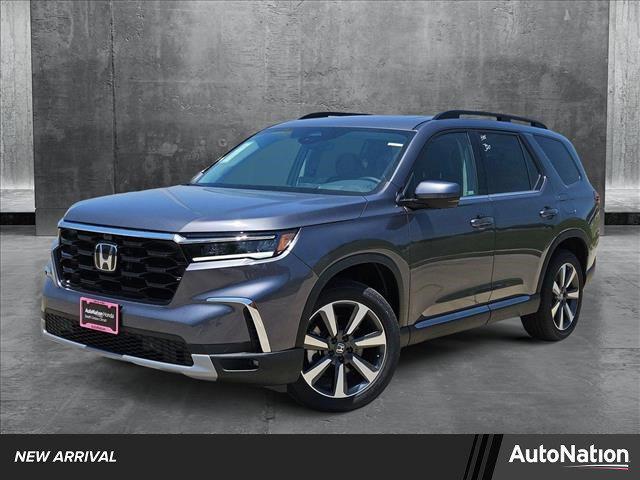 new 2025 Honda Pilot car, priced at $54,530