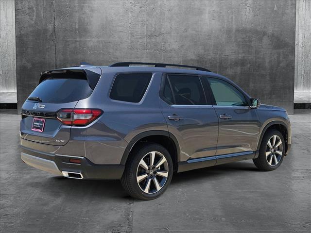 new 2025 Honda Pilot car, priced at $54,530