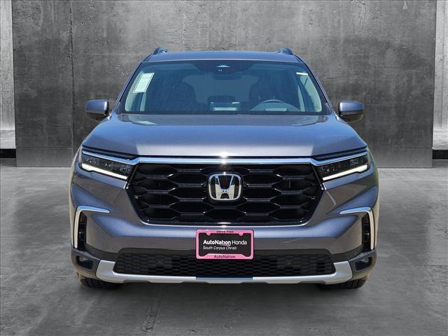 new 2025 Honda Pilot car, priced at $54,530