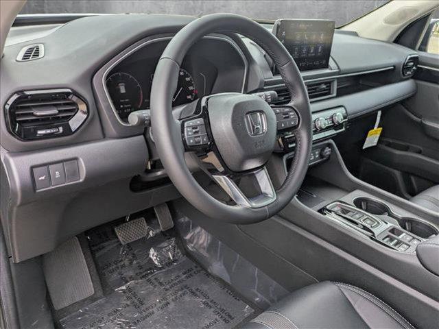 new 2025 Honda Pilot car, priced at $45,995