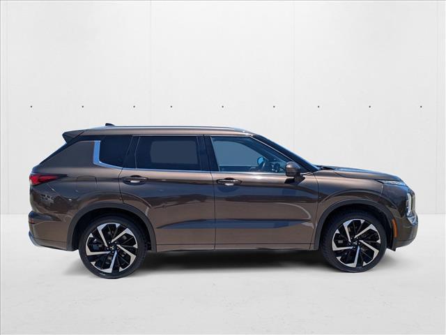 used 2022 Mitsubishi Outlander car, priced at $23,132