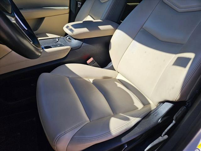 used 2017 Cadillac XT5 car, priced at $13,495