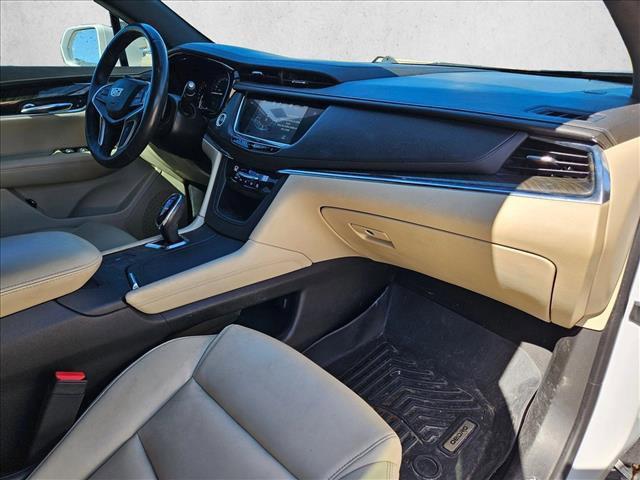 used 2017 Cadillac XT5 car, priced at $13,495