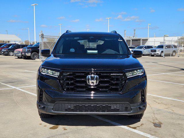 new 2025 Honda Pilot car, priced at $56,075