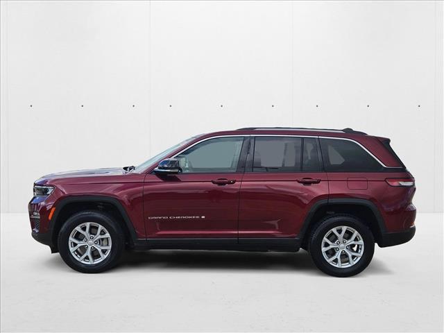 used 2023 Jeep Grand Cherokee car, priced at $28,313