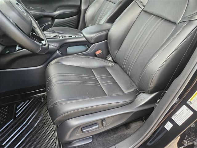 used 2025 Honda HR-V car, priced at $29,495