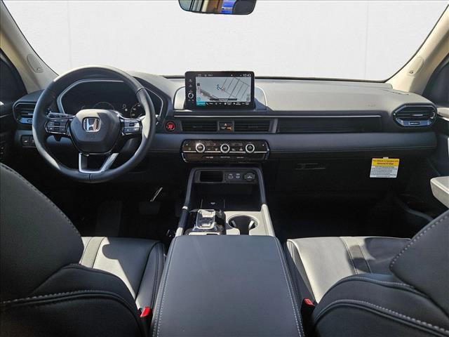 new 2025 Honda Pilot car, priced at $51,505