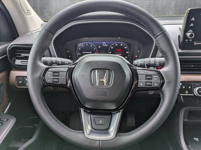 new 2025 Honda Pilot car, priced at $54,985