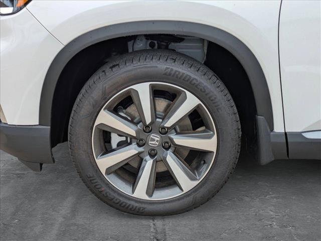 new 2025 Honda Pilot car, priced at $54,985