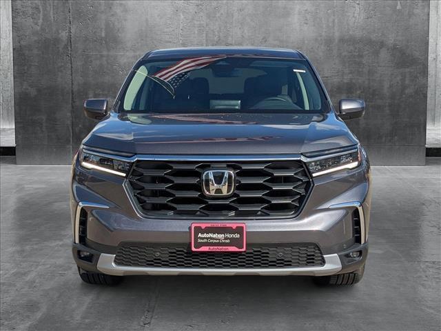 new 2025 Honda Pilot car, priced at $43,995