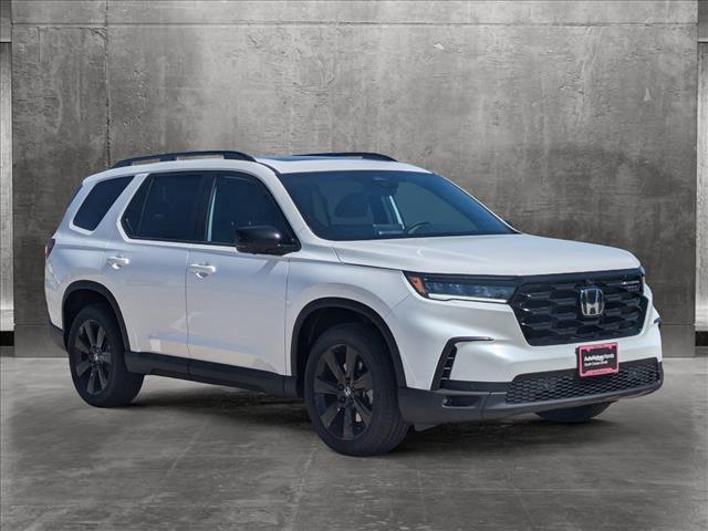 new 2025 Honda Pilot car, priced at $55,995